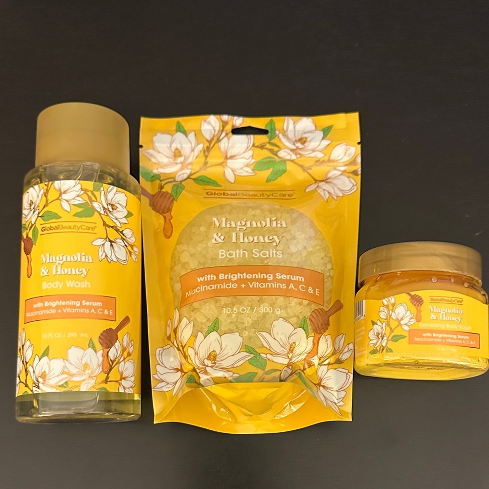 Global Beauty Care Magnolia & Honey Bath Set Mothers Day Gift Idea Wash Scrub